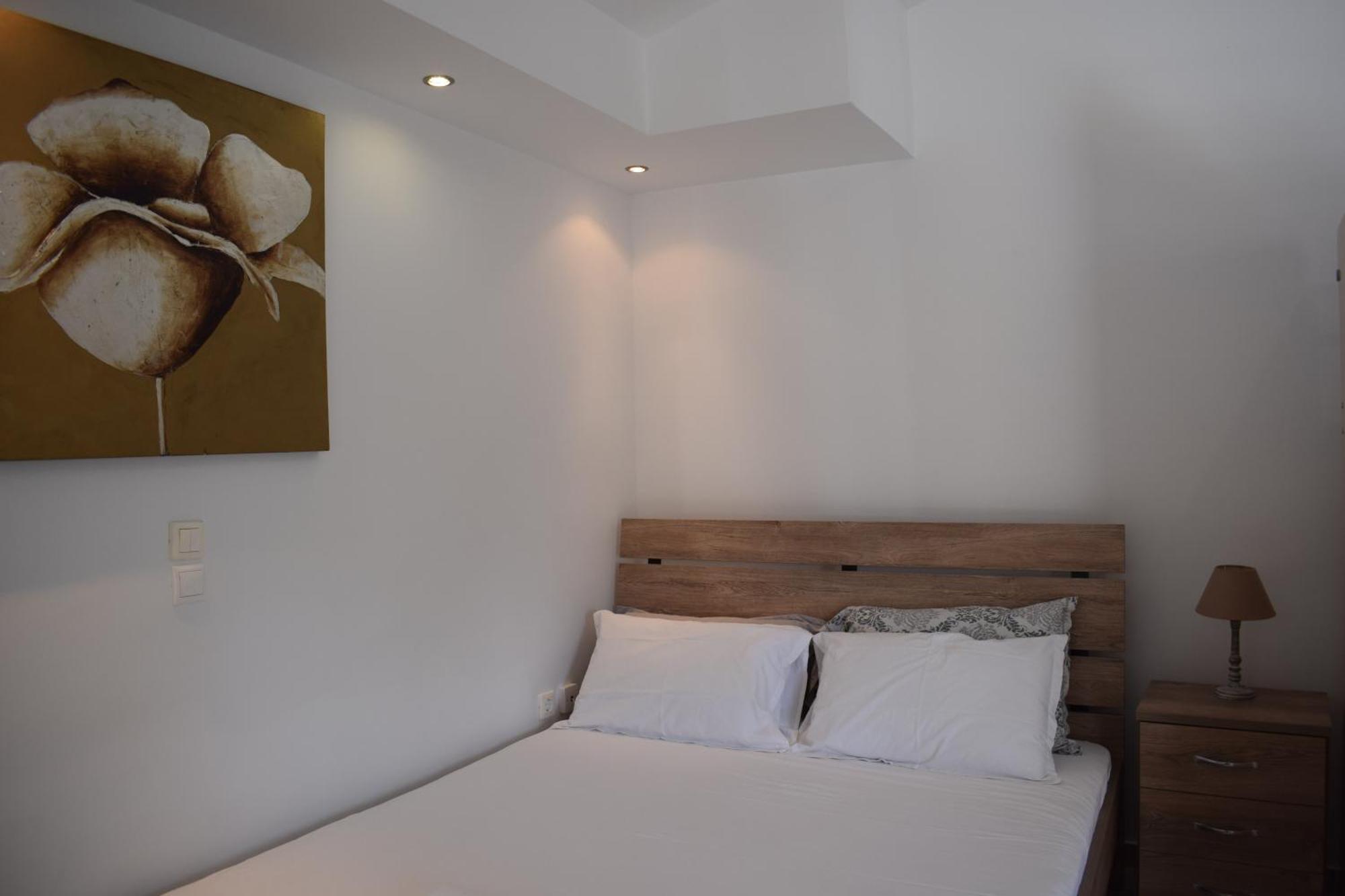 R Apartment Artemida  Dış mekan fotoğraf