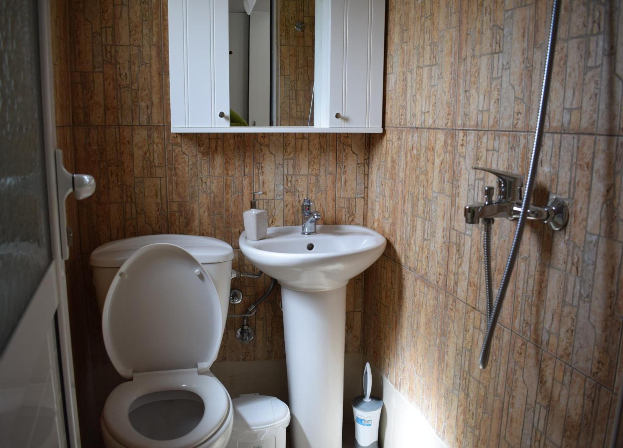 R Apartment Artemida  Dış mekan fotoğraf